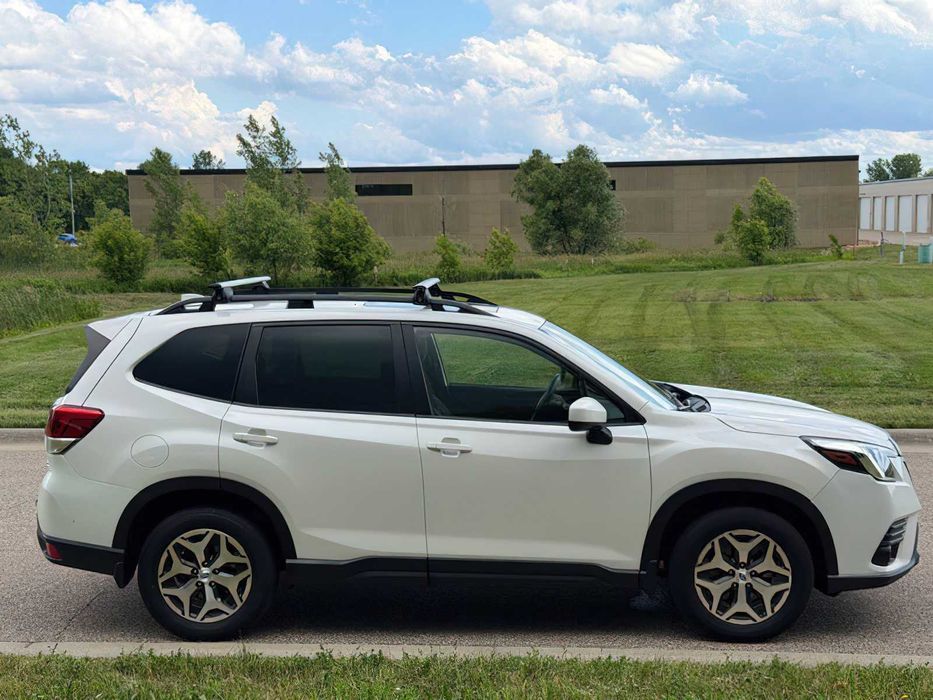 Subaru Forester Premium      2022