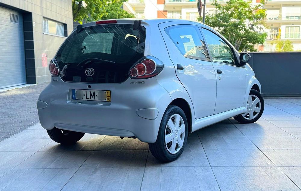 Toyota Aygo 1.0 A/C 130MIL KMS Nacional