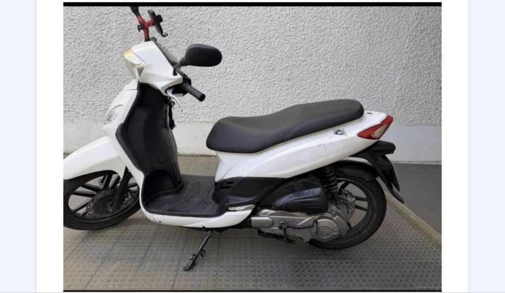 Scooter SYM 125cc - Dezembro 2016 / 58.000 km