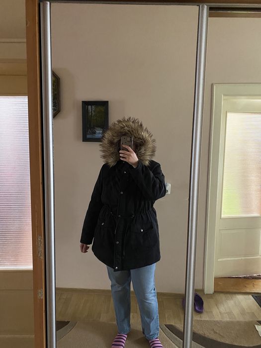 Куртка зимова 52-54 жіноча тепла з опушкою чорна довга на груди до 120