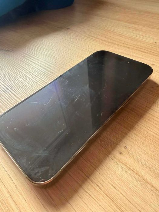 iPhone 14 Pro 256GB  Złoty