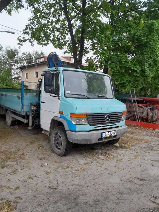 samochód ciężarowy HDS Mercedes- Benz/814 D