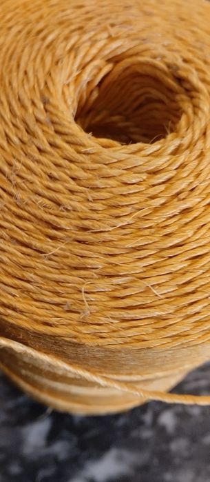Vendo bobines de fio sisal 2mm amarelo