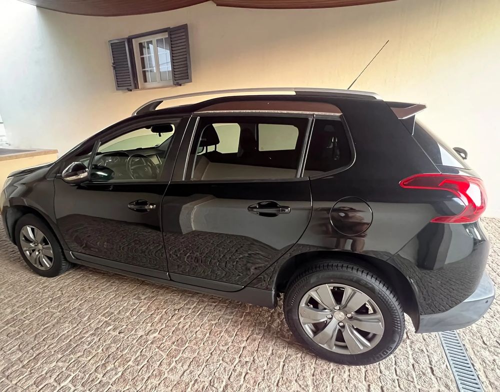 Peugeot 2008 1.2 PureTech Active