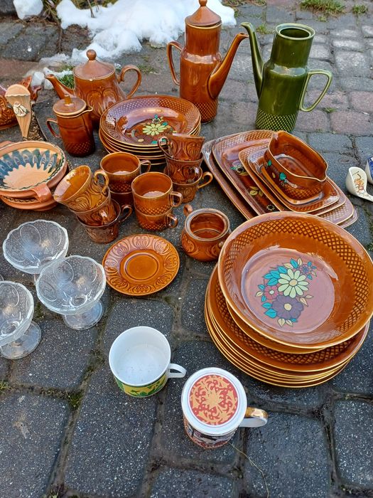 Talerze wazony porcelana porcelit szkło kryształ filiżanki kubki PRL
