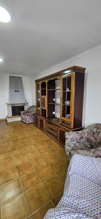 ARRENDAM-SE 2 QUARTOS mobilados – Coto, Caldas da Rainha