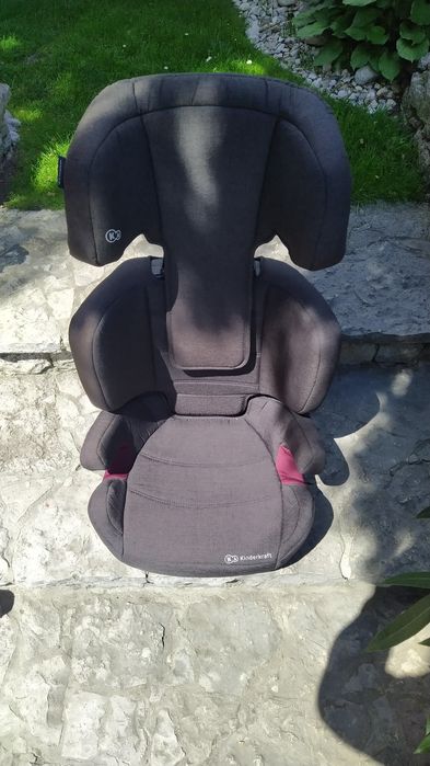 Sprzedam fotelik samochodowy dla dziecka