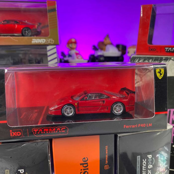 Машинка Tarmac Works Ferrari F40 LM 1:64 Нова Тармак Феррарі Ф40 Асортимент машин 1:64