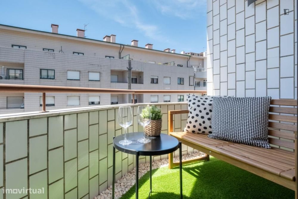 Apartamento com 3 quartos - localizado em Mafamude Porto