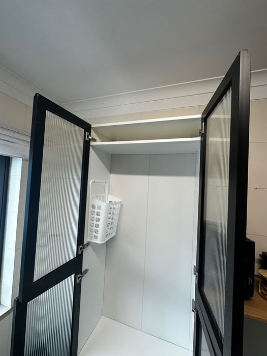 Móvel Alto IKEA como novo