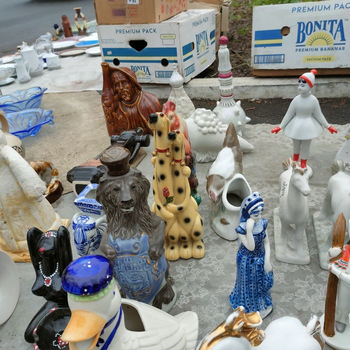 Статуэтки на продажу