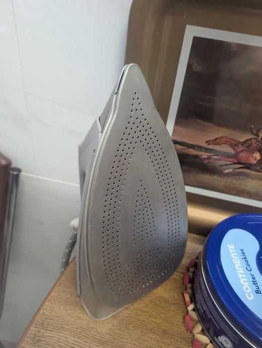 Ferro com gerador de vapor Rowenta Pro Perfect DG8720 2200W