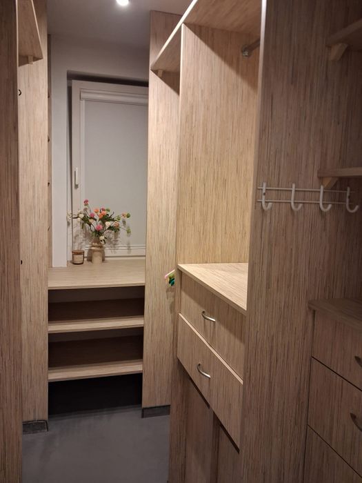 WYSOKI STANDARD  80m²   2  sypialnie  klimatyzacja  Balkon  Garaż i Miejsce Postojowe  Zana60