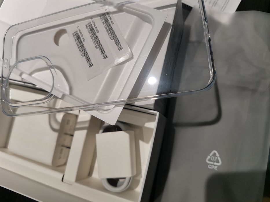 Honor 400 5G 12/256Gb Global Батарея 6000 зарядка 100 Вт Глобальный