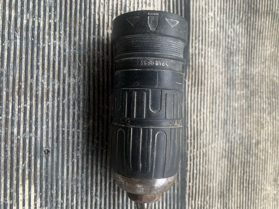 Патрон перфоратооа Bosh