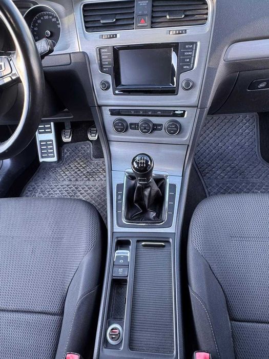 VW Golf 7 1.6TDI 110CV "Look GTD"