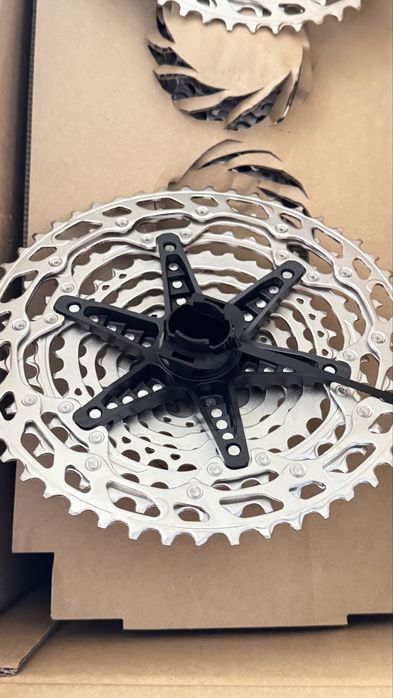 Оригінал Касета Shimano deore  CS-M6100-12 Нова