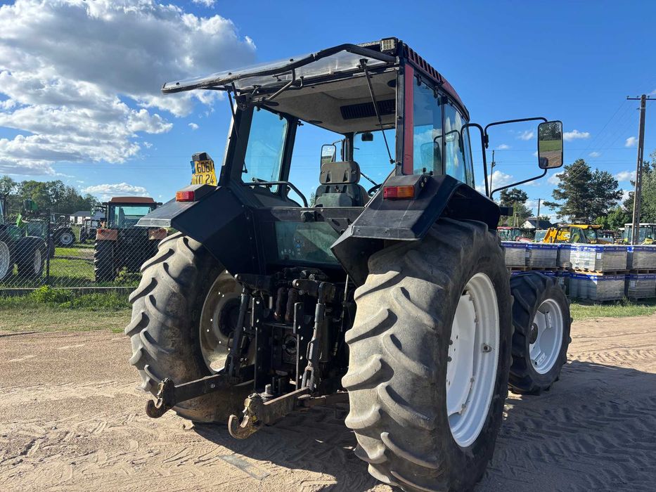 Valmet Valtra  8050 nie Renault