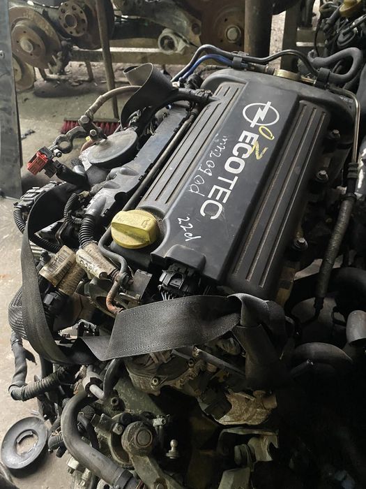 Двигун 2.2 Opel Zafira B