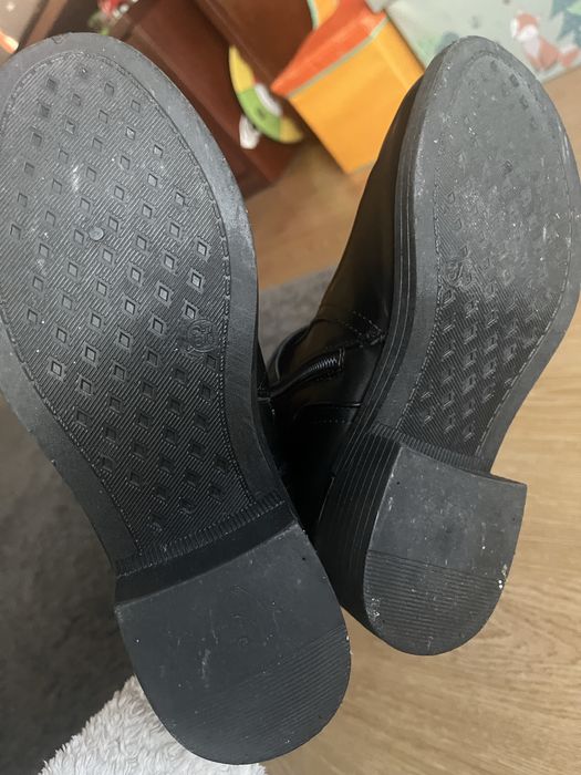 Botas cano alto pretas