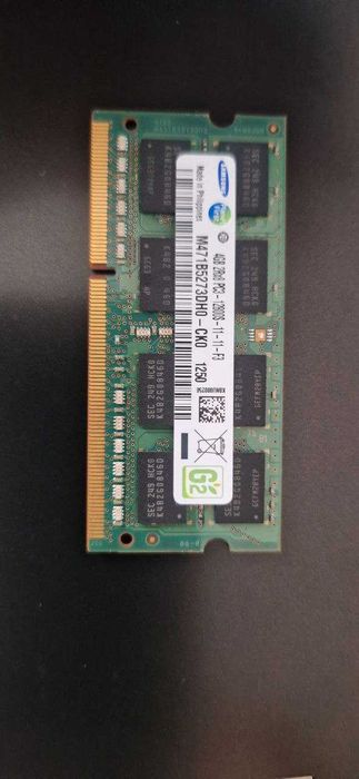 Оперативна пам'ять Samsung SODIMM DDR3L-1600 4GB PC3L-12800S