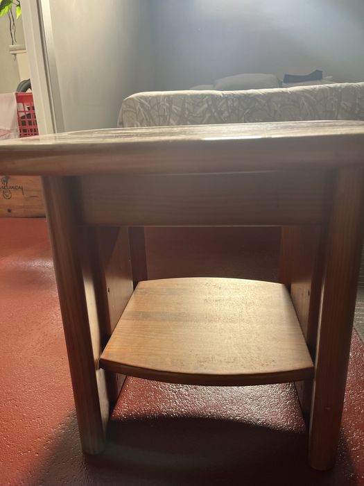 Mesa de apoio em faia515016403694407683