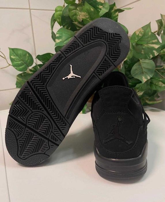 Cale czarne Jordan 4 damskie nowe buty Air jordany 4 retro black cat