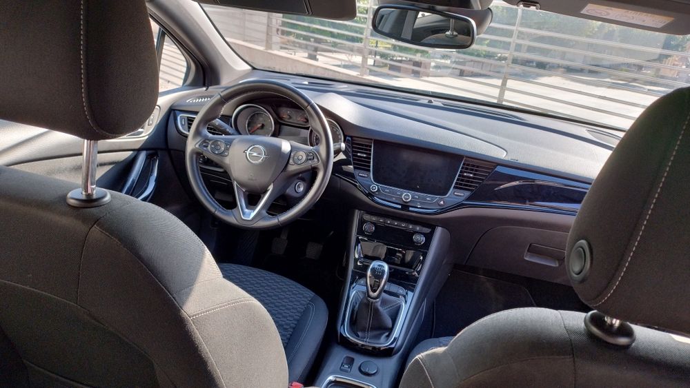 Opel Astra K Sports Tourer 2018 (Gasóleo) — 235.000 km