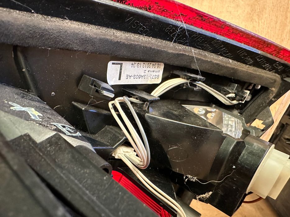 Farolim Farol tras esquerdo LED Ford Mondeo 2011 Original - CARRO