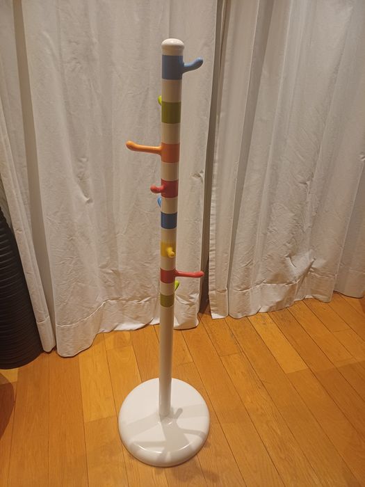 Cabide colorido para crianças Ikea Krokig