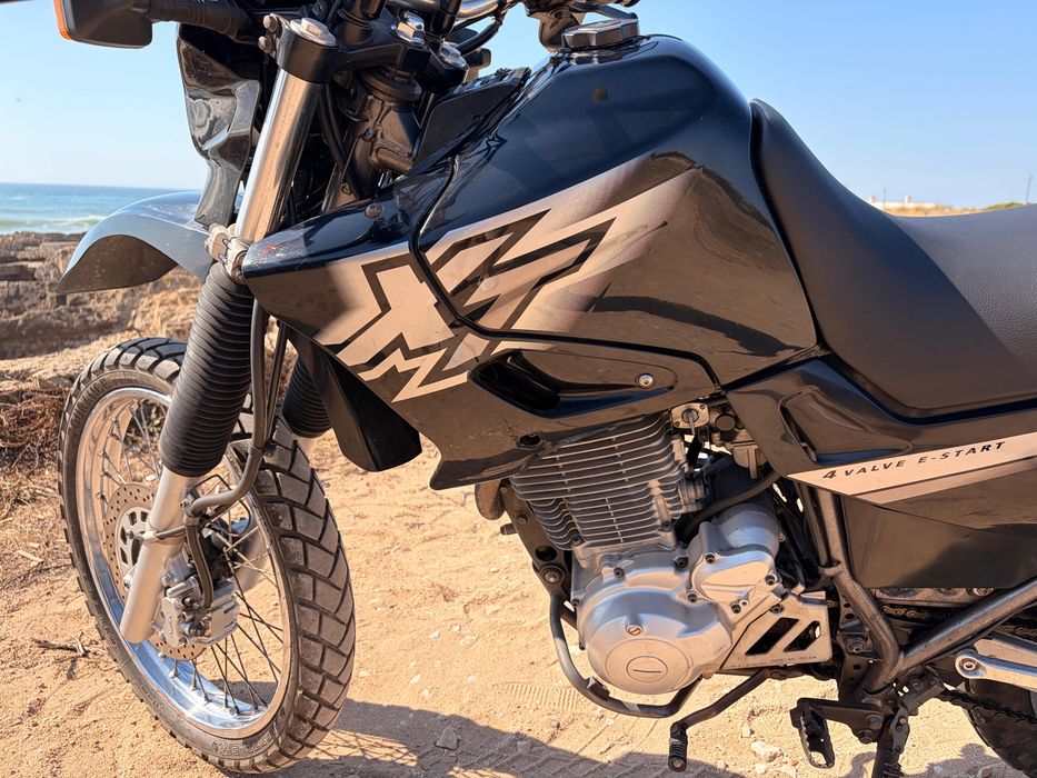 XT600 25kw carta A2 de 2001