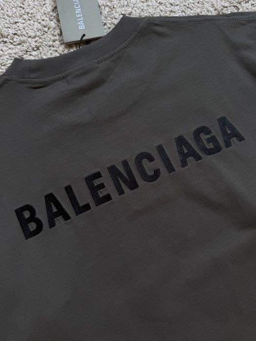 Футболка Balenciaga