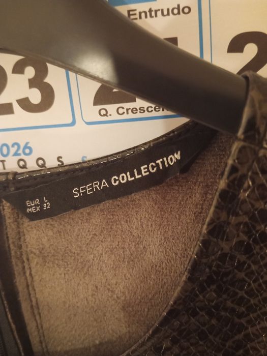 Vestido tamanho L Sfera padrão cobra com pregas