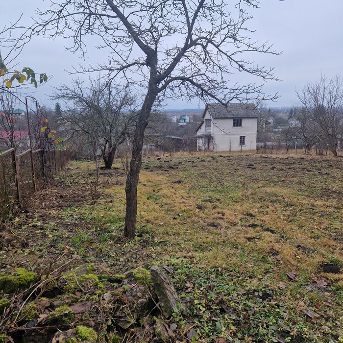 Продам дачу в с. Підгородне, 6 сотих — поруч ліс
Пропону