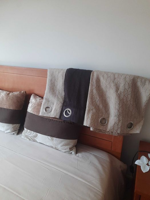 Edredons com cortinados