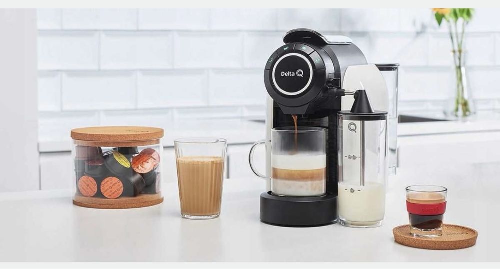 Кавова машина Delta Q кавоварка + металева капсула