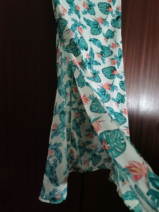 Vestido floral bershka