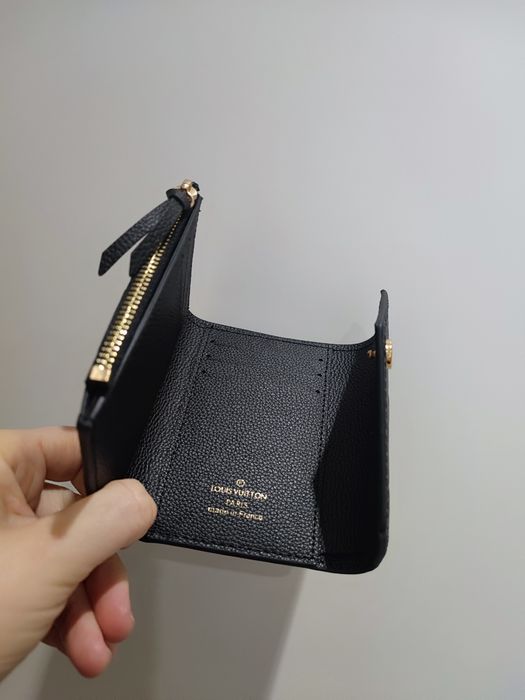 LV black wallet - com caixa