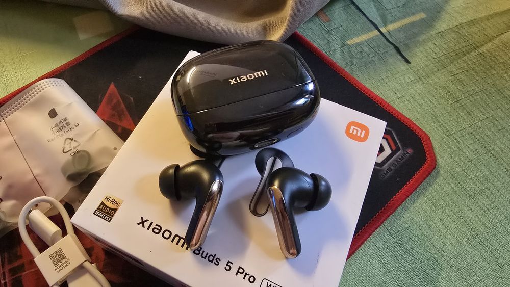 Premium słuchawki Xiaomi Buds 5 Pro Wi-Fi + (bluetooth)