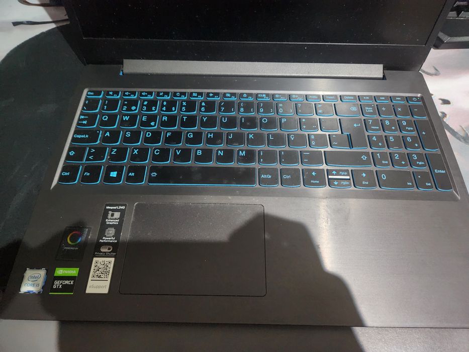 Portatil lenovo  gaming