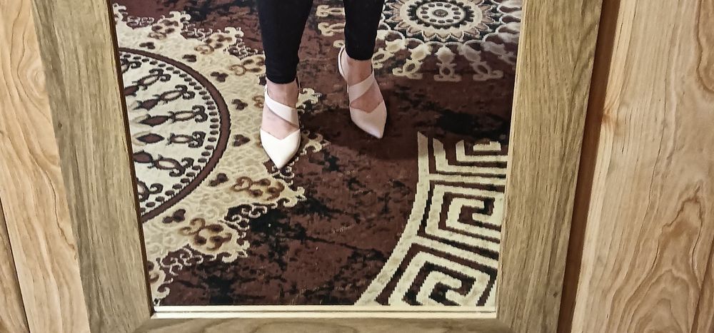 Czółenka na obcasie