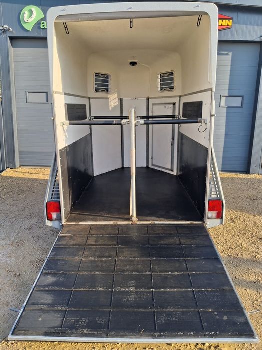 Przyczepa dla koni Boeckmann Duo