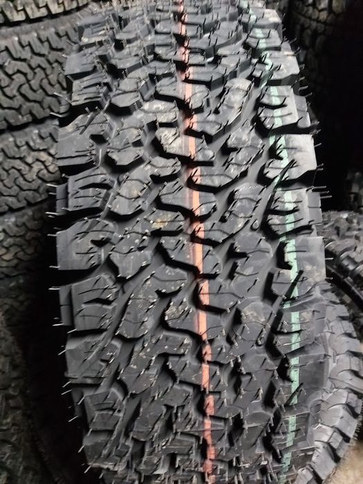 Opony Terenowe 265/65 R17 BF/AT  4X4