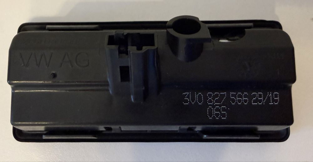 Кнопка ручка багажника Skoda Octavia