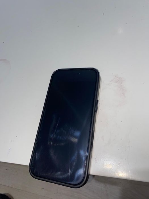 Vendo o meu iPhone 17 normal