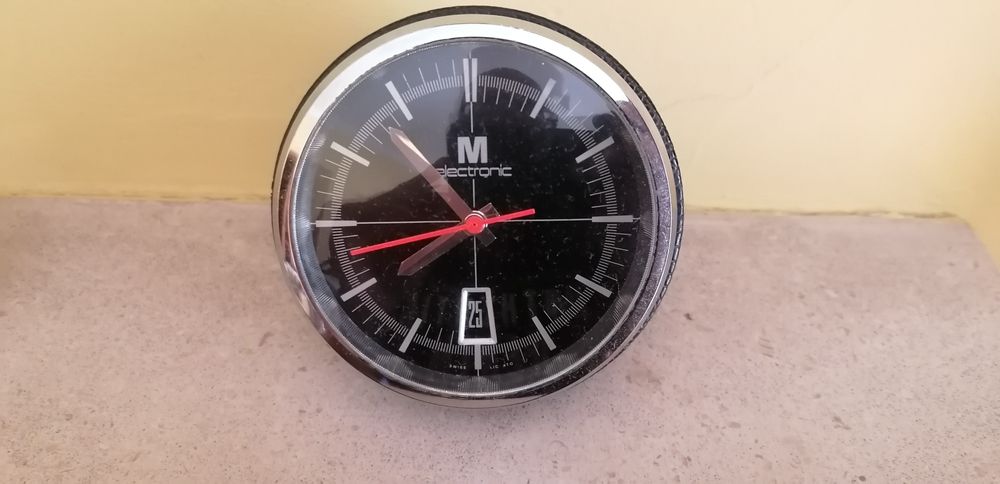 Relógio antigo rally mesa ou tablier swiss