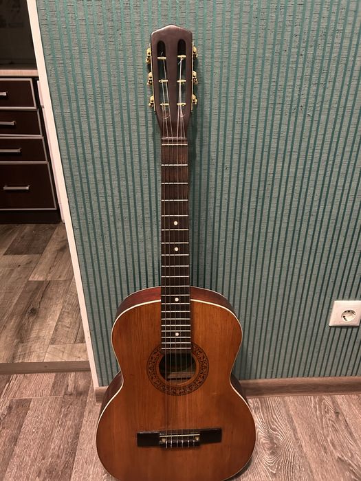 Гітара класична.