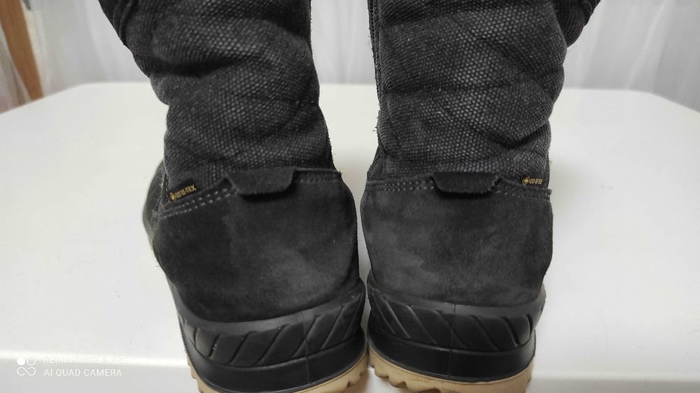 Ботінки жіночі Lowa.37