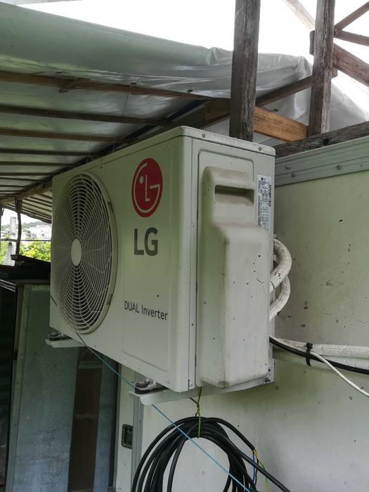 Ar Condicionado LG 18000BTUs - COMO NOVO