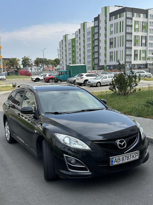 Mazda 6  2-покоління( рестайлінг)2011 рік 2.2 дизель